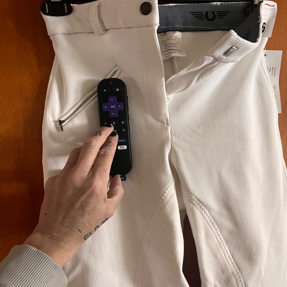 White FULL SEAT riding pants (BRAND NEW) - Picture 8 of 9